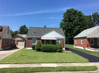 1741 Hearthstone Dr, Dayton, OH 45410