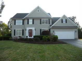 2046 Celestial Dr NE, Warren, OH 44484