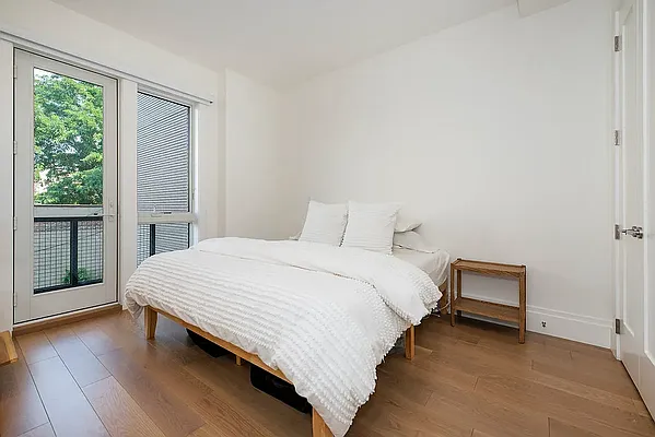 Rented by Compass | media 4