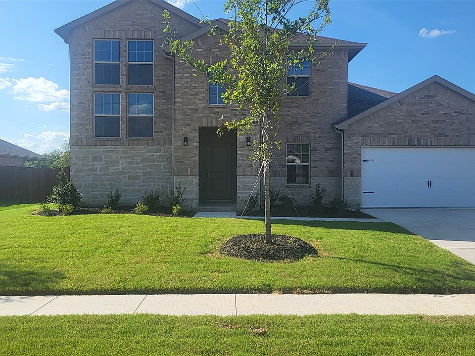 1st image of 1325 Greenfield Dr