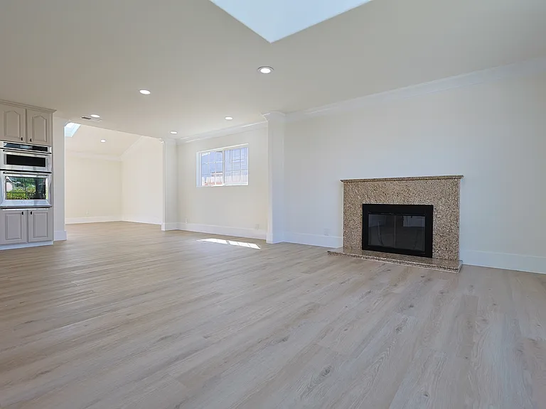 36057 Dalewood Dr — Photo 3