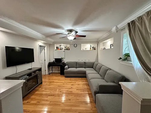3240 Hummingbird Dr #BASEMENT Photo 1