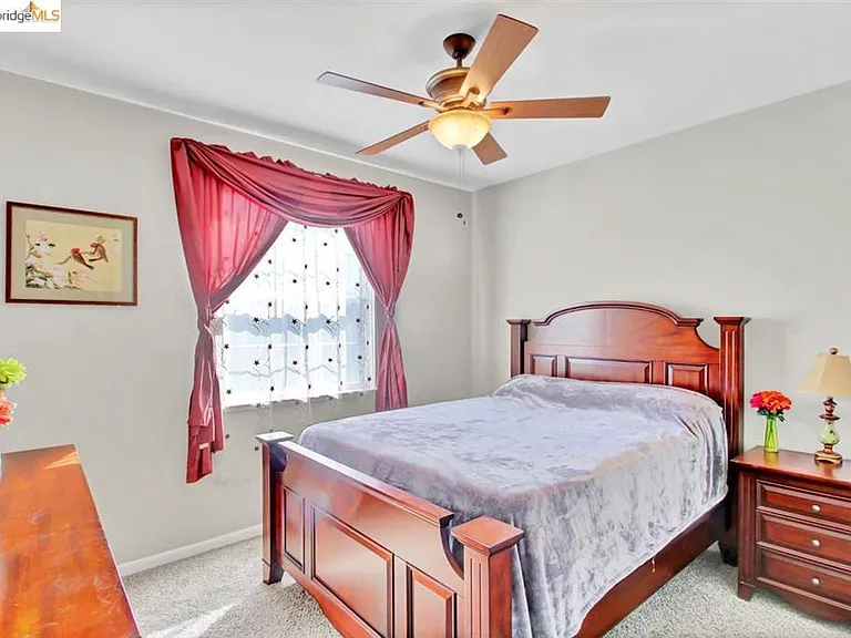 790 Yosemite Dr — Photo 24