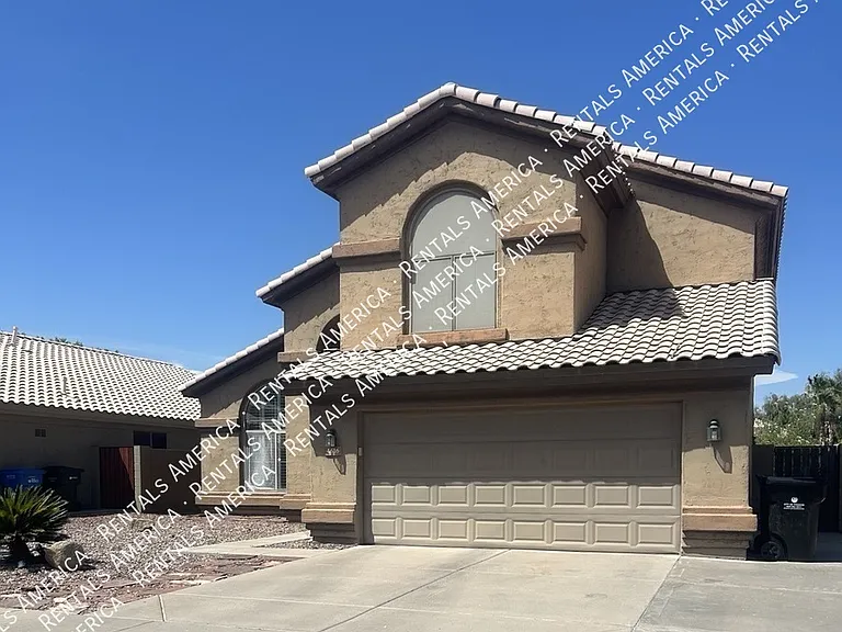 4616 E Summerhaven Dr — Photo 3