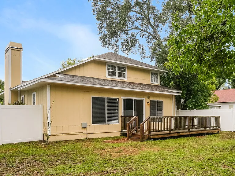 8105 N Fremont Ave — Photo 17
