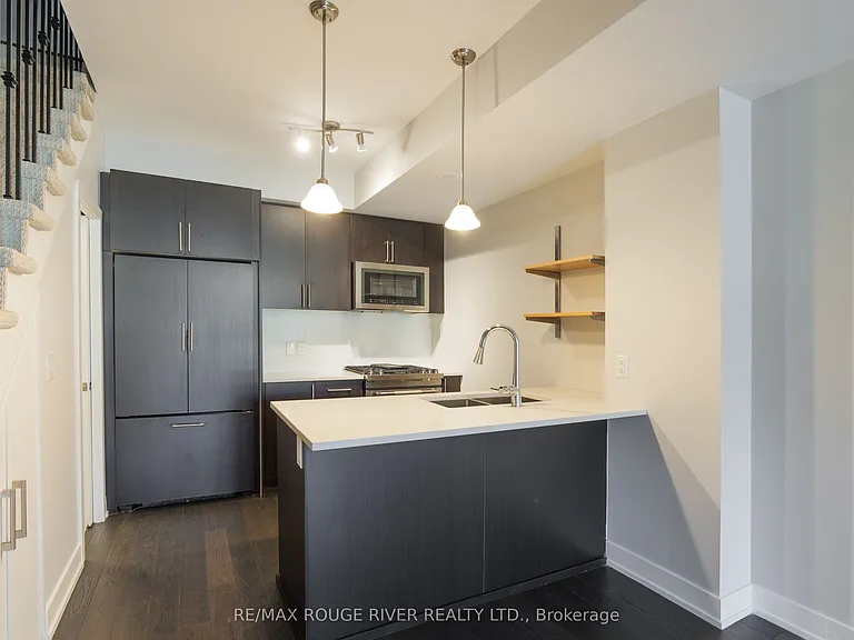 26 Ernest Ave #4 — Photo 9