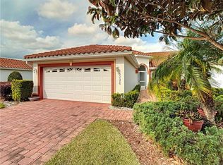 5096 Harbour Dr, Oxford, FL 34484