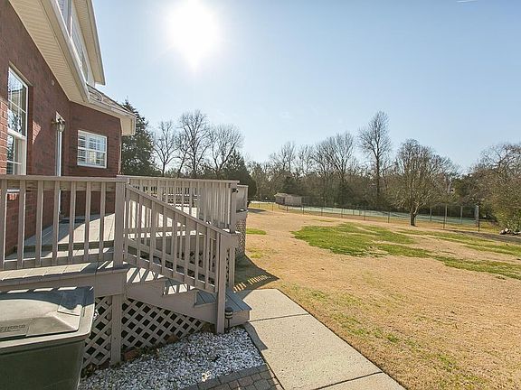 3rd image of 2503 Cornell Pl