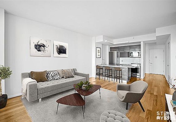 3rd image of 172 Montague St APT 7A