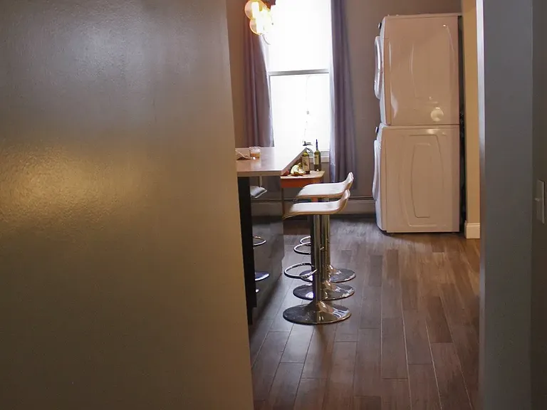 521 E State St #1 — Photo 10