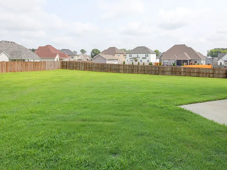 230 Cotoneaster Ln — Photo 95