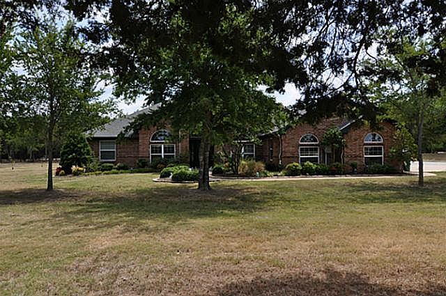 1st image of 4127 Val Rose Ln