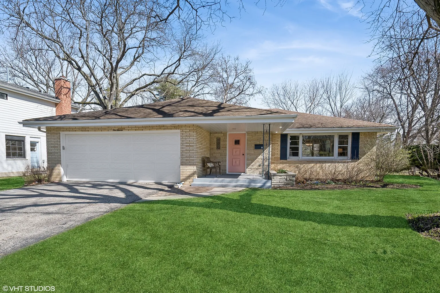 511 Lincoln Ave photo 1