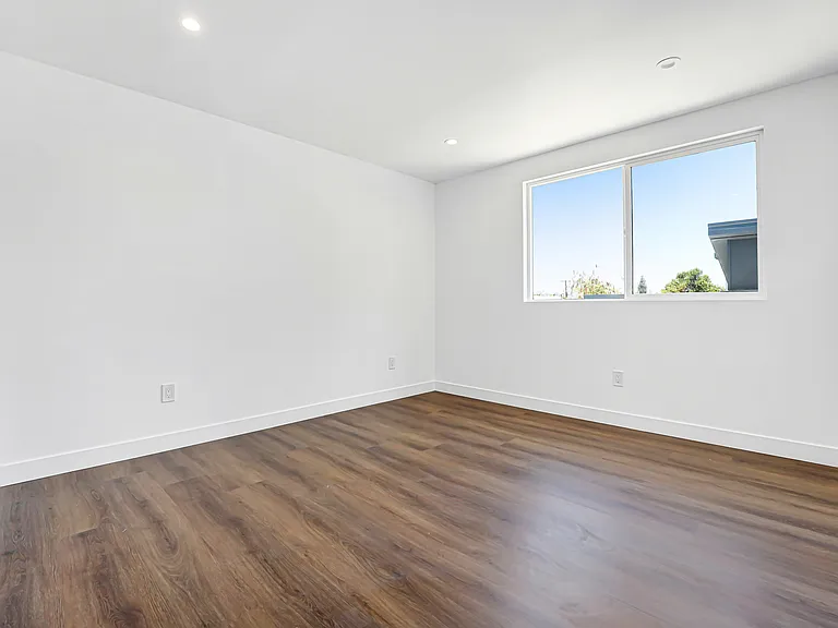 356 N Chicago St #358 — Photo 9