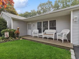 14 Elkin Dr, Middle Island, NY 11953