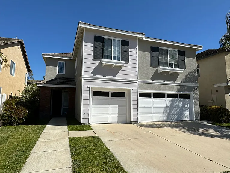 1765 Urbana Ln — Photo 1