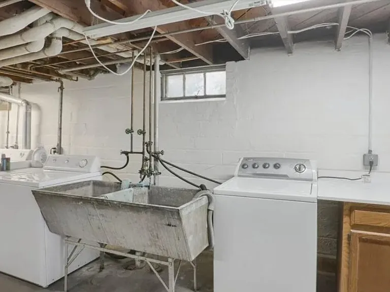 2141 Minneapolis Ave #2 — Photo 13