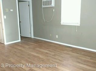 508 Douglas St APT 02, Bloomington, IL