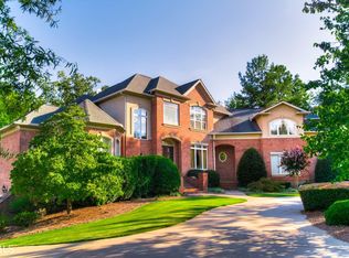 1011 Legacy Hills Dr, McDonough, GA 30253