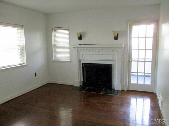 3rd image of 120 Prospect Rd