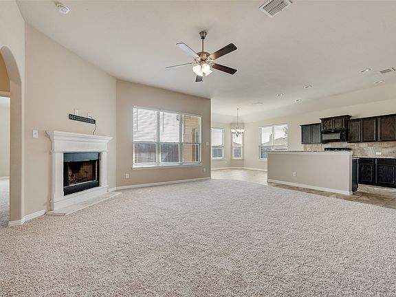 4th image of 215 Fred Ln