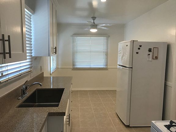 4th image of 10808 Lawler St