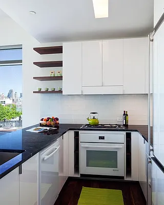 Rented by Weichert Manhattan Midtown | media 13