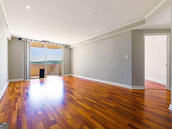 2nd image of 1501 Clairmont Rd APT 1216