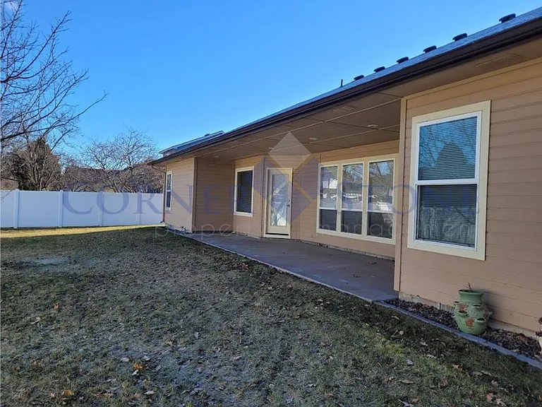 4042 W Harbor Point Dr — Photo 18
