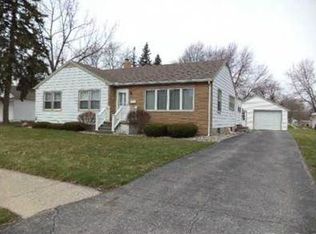606 W Park St, Saint Johns, MI