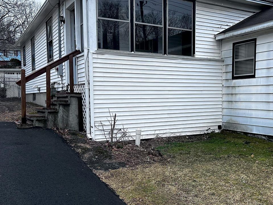 84 N Lake Avenue, Troy, NY 12180 Zillow