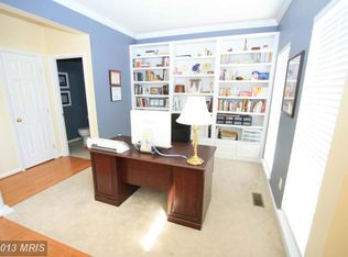 6021 Abernethy Ln, Gainesville, VA 20155