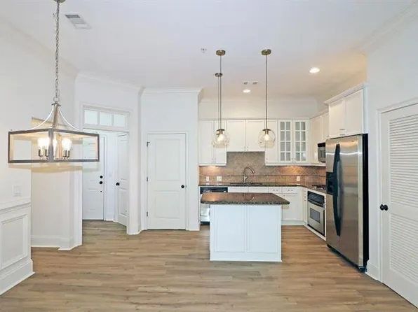 11 Perimeter Ctr E APT 1303, Dunwoody, GA 30346