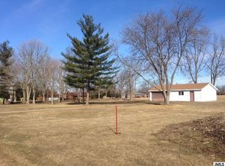 14902 Erie Rd, Albion, MI 49224