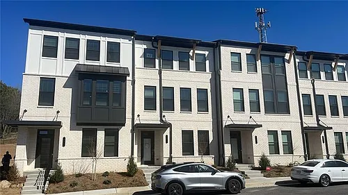 323 Sammon Way Photo 1