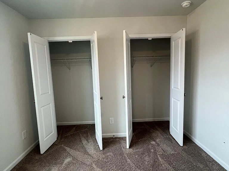 640 Cam Cir — Photo 24