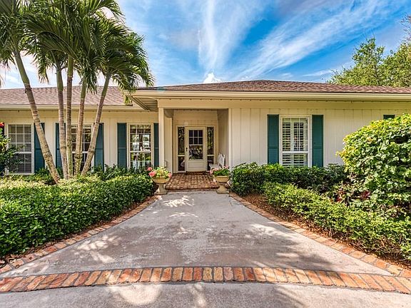 3rd image of 4683 Pebble Bay Cir