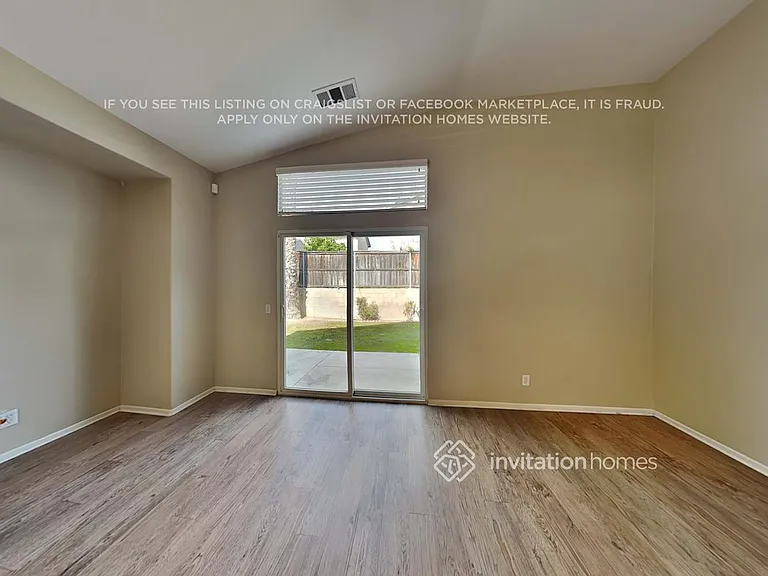 1425 Cottonwood St — Photo 7