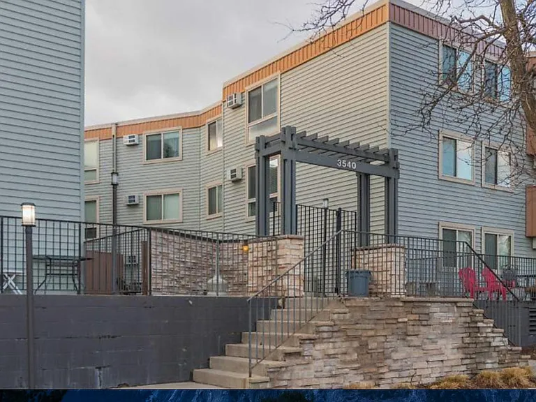 3540 Hennepin Ave #313 — Photo 4