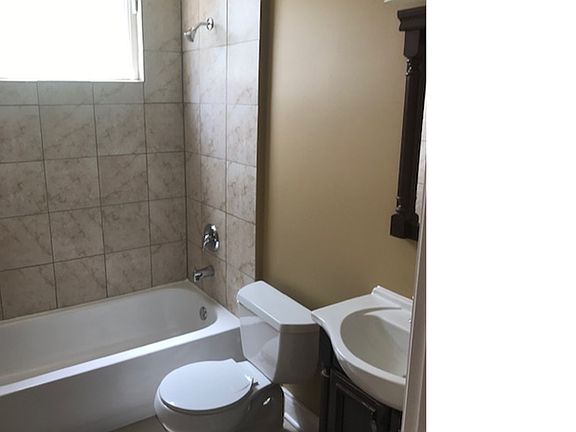 3rd image of 1544 S Kedvale Ave #3