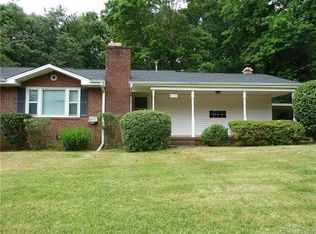 2725 Dogwood Cir, Charlotte, NC 28208