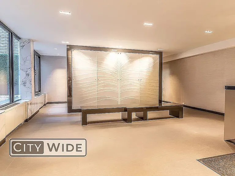 145 E 16th St #3X — Photo 4