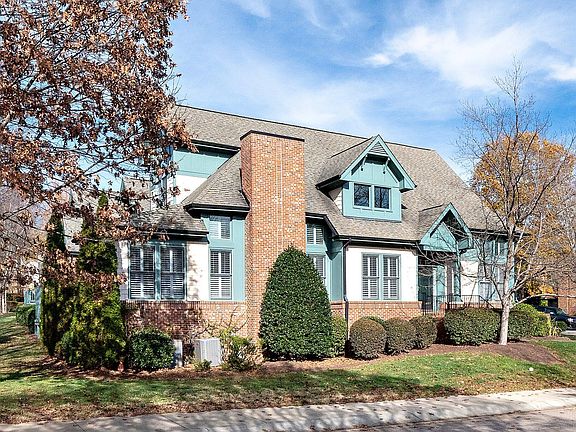 2nd image of 8203 Lake Allyn Dr