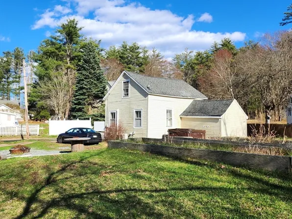 5 Maple Pl #B, Winchendon, MA 01475