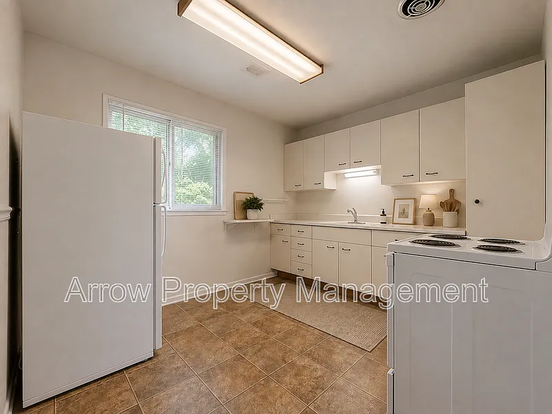 2 bed, 1.0 bath, 717 sqft, $850 — Photo 2