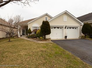 5 Springtide Rd, Lakewood, NJ 08701