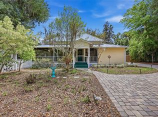 6070 Avenue F, Mc Intosh, FL 32664