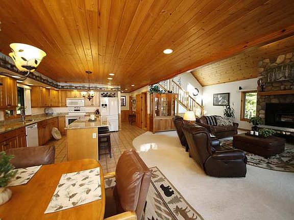 5th image of 1080 Nicolet Shores Ln
