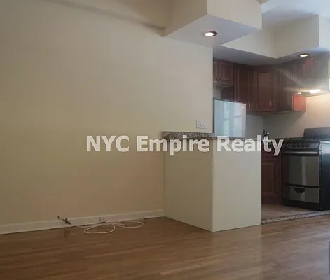 Rented by NYC Empire Realty Inc | media 19