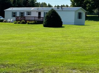 334 Alexander Ln, Irasburg, VT 05845
